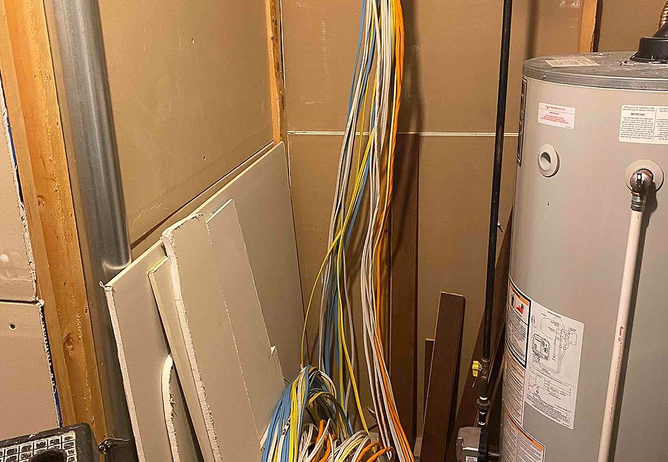 Burning Smell From an Outlet in Calgary: What To Do (Safely)