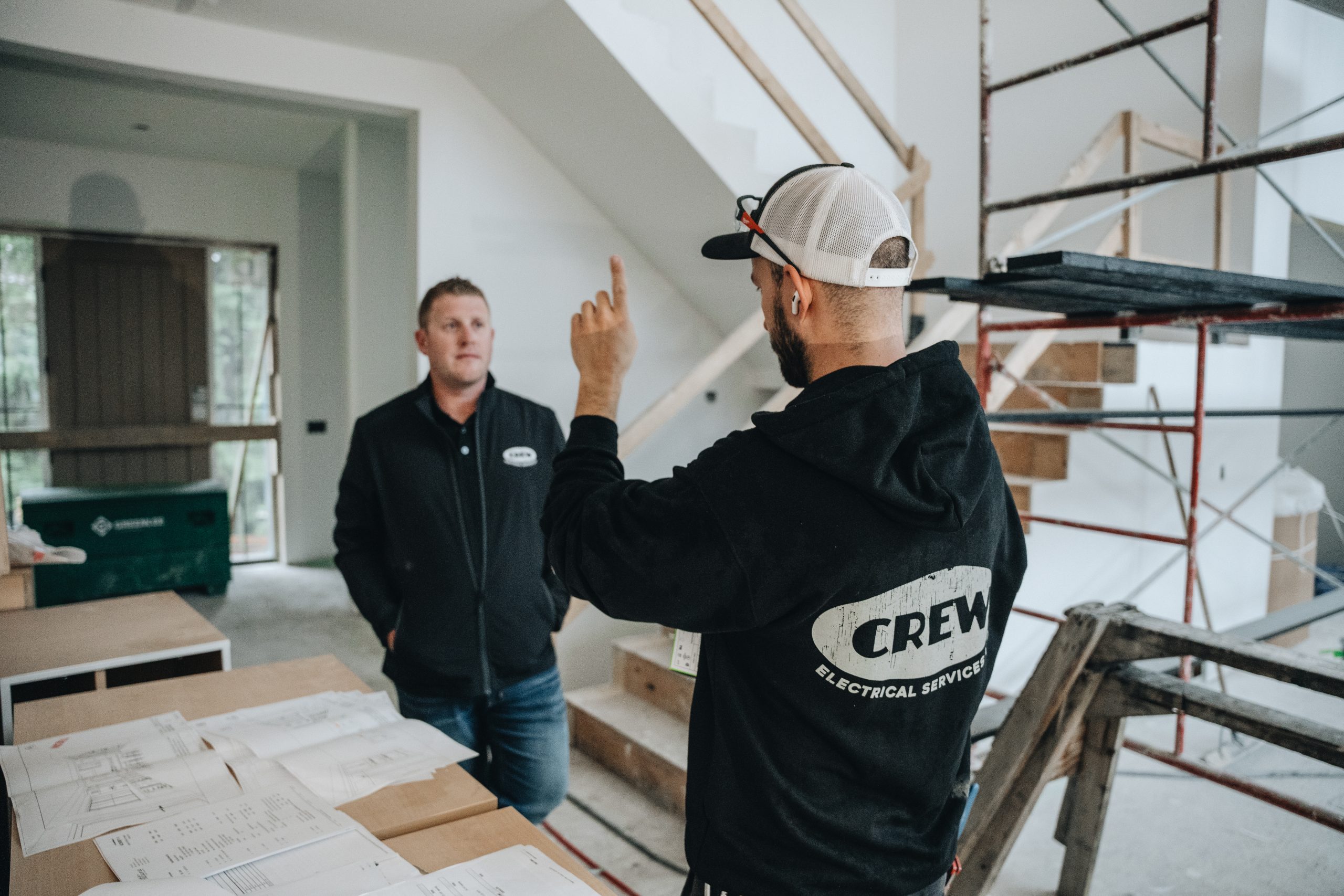 Outdoor lighting and power installation in Mahogany