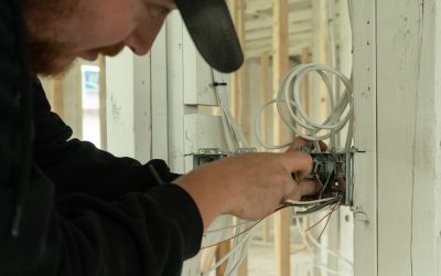 Exterior Pot Light Installation That Works Without Glare